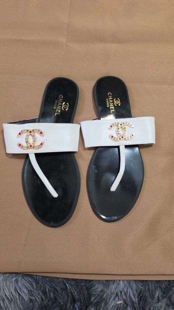 Quilted Toe-Ring Thong