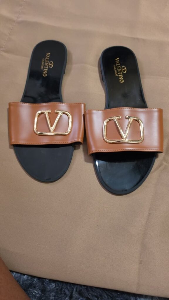 Bold V Slide